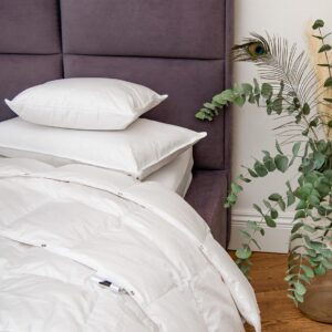 DREAM poduszka trzykomorowa puch 90%