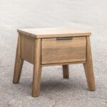 Stolik nocny dębowy SARA