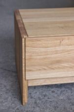 Stolik nocny dębowy BALETTO "L" - obrazek 3