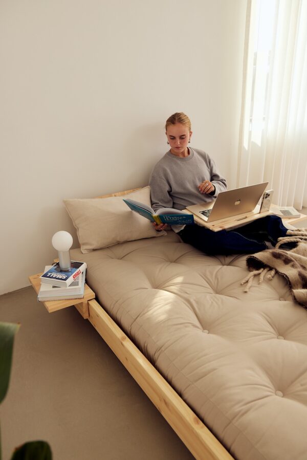 Sofa SOCIAL z futonem, 2 zagłówkami i 2 stolikami - obrazek 24