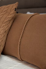 Poszewka Klasyczna  z przeszyciem LaManta karmelowa 40x60 cm - obrazek 4