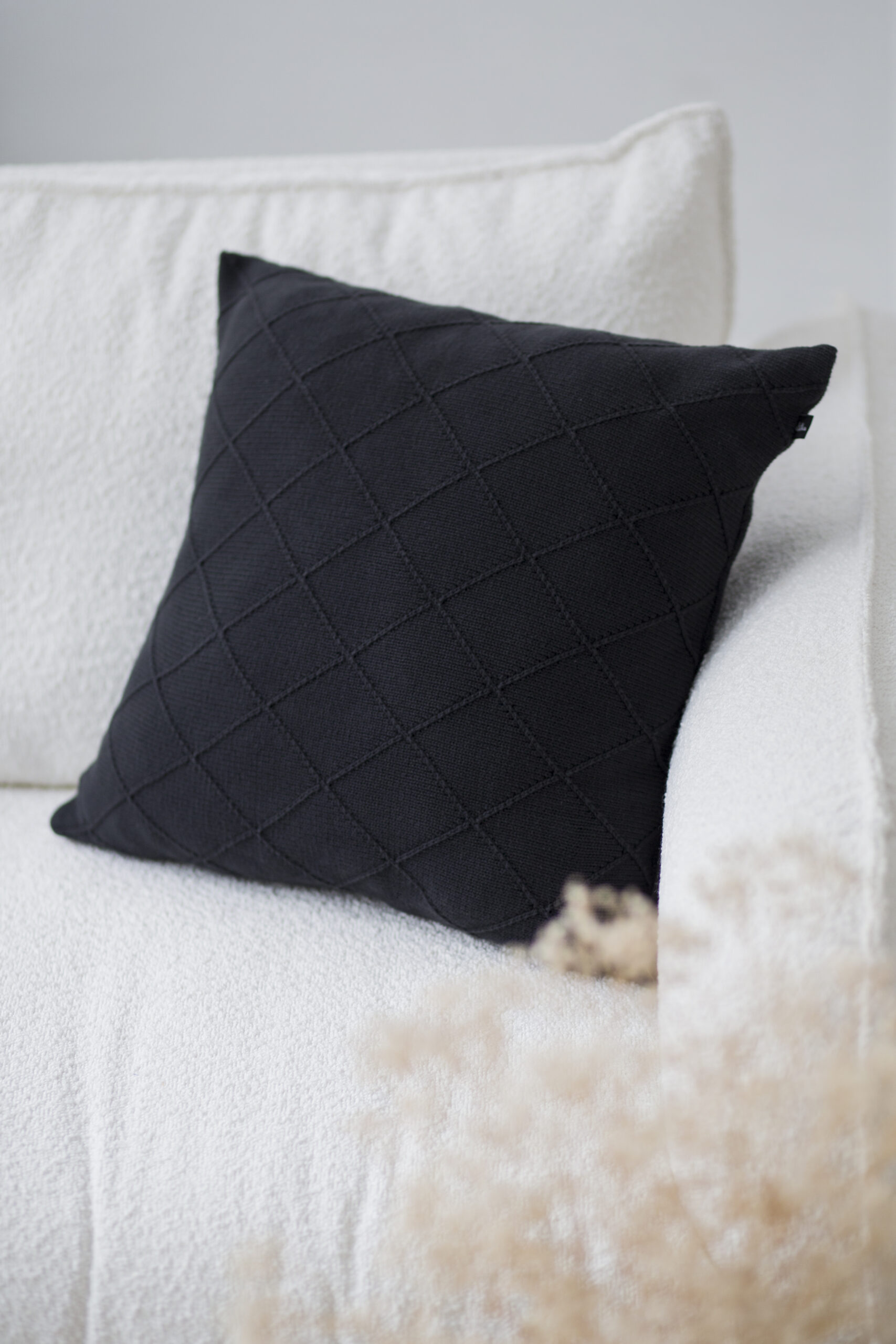 Poszewka ROMBY Kwadratowa LaManta grafitowa 50x50 cm