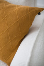 Poszewka ROMBY PODŁUŻNA LaManta musztardowa 40x60 cm - obrazek 4
