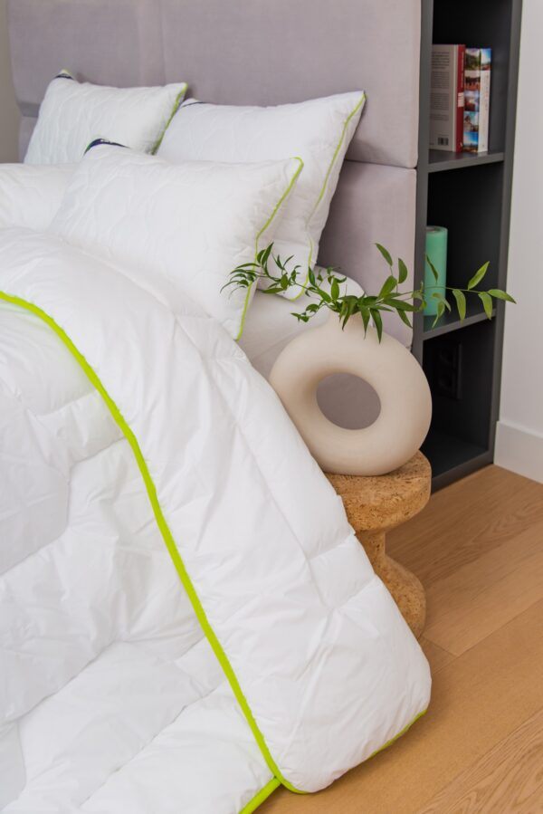 BAMBOO kołdra "4 PORY ROKU" antyalergiczna i antybakteryjna - obrazek 2