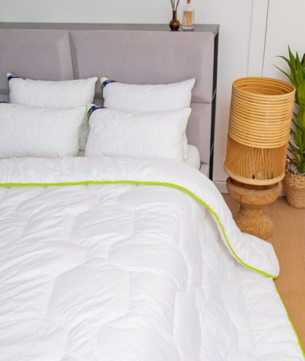 BAMBOO kołdra zimowa DUO antyalergiczna i antybakteryjna - obrazek 8