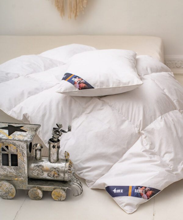 BASIC+
(kołderka i poduszka) komplet dziecięcy - obrazek 10