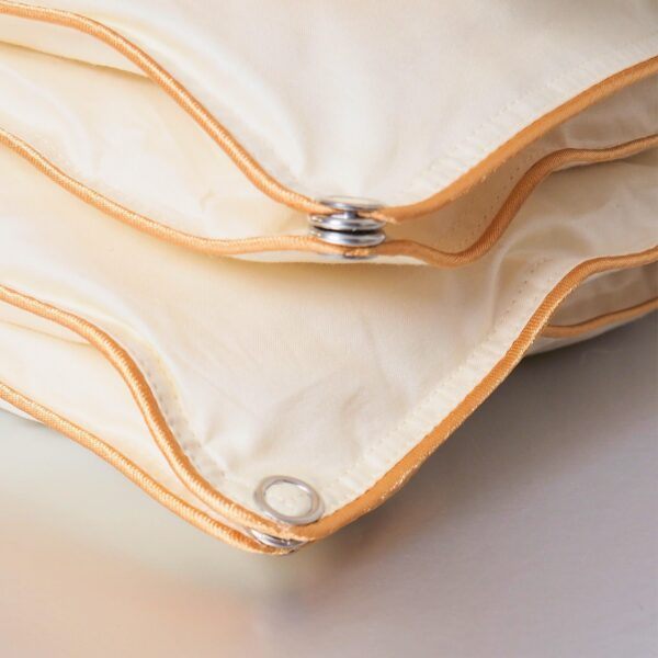 Kołdra Dream "4 Pory Roku" - 90% Puch Gęsi - obrazek 5