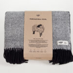 Koc wełniany HopDesign – RURU (black)