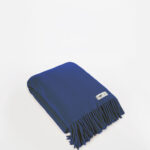 Koc wełniany YETI (kobaltowy) HopDesign