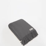 Koc wełniany YETI (grafitowy) HopDesign