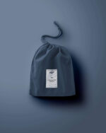 Prześcieradło z gumką PURE HopDesign – przygaszony granat