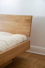 MILANO – lewitujące łóżko o spokojnej, ponadczasowej stylistyce. Różne rozmiary i warianty.