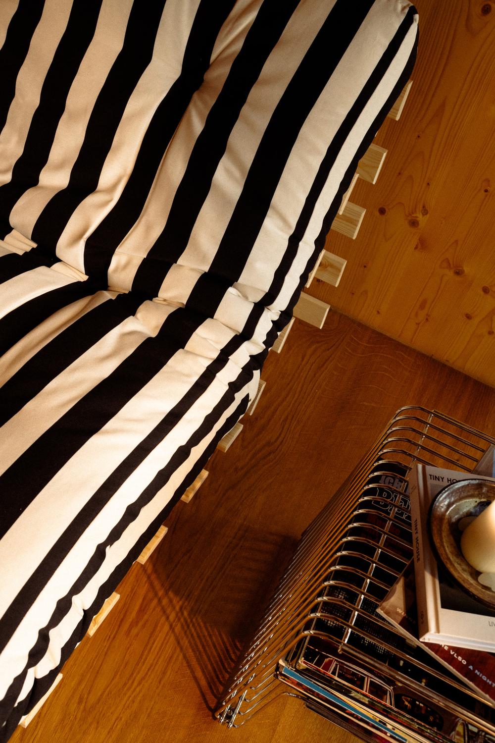 Karup_rootssofabed_123100420140_autumn2026_pine_raw_styleimage_cottonpolyester_black-white _3 Sofa ROOTS PASY- NOWOŚĆ - obrazek 28