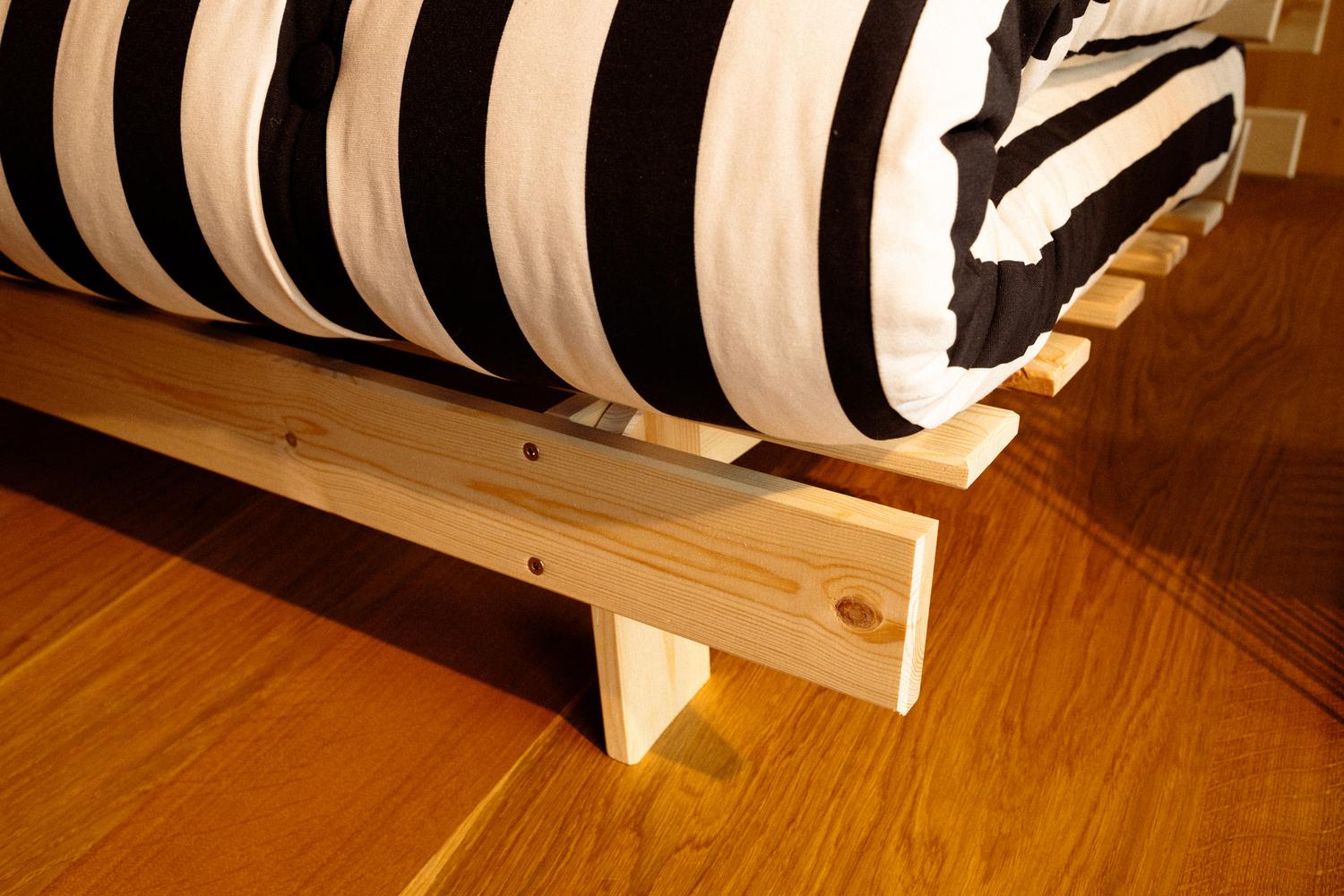 Karup_rootssofabed_123100420140_autumn2026_pine_raw_styleimage_cottonpolyester_black-white _7 Sofa ROOTS PASY- NOWOŚĆ - obrazek 30